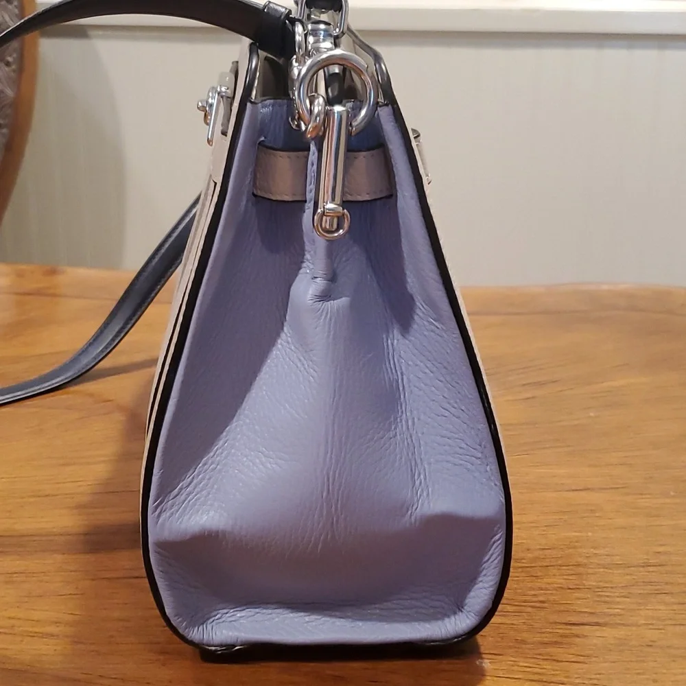 Like NEW Coach colorblock Lane Carryall